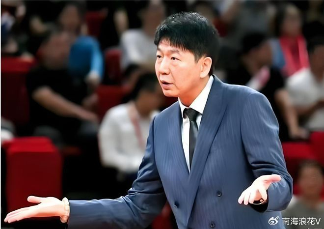 深夜11点,CBA公司给邱彪开了一份大罚单!球迷:冲动的惩罚|山东队|山东男篮|裁判|处罚|罚款_新浪体育_新浪新闻