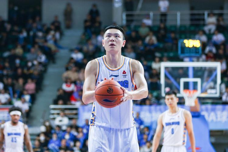 效力北汽14年的朱彦西很可能结束球员生涯 球员表示不会远离篮球